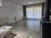 Bild - 7 Zimmer Einfamilienhaus zum Kaufen in Werneck