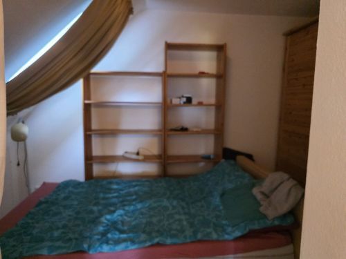Bild - 2 Zimmer Dachgeschoßwohnung in Waldbüttelbrunn