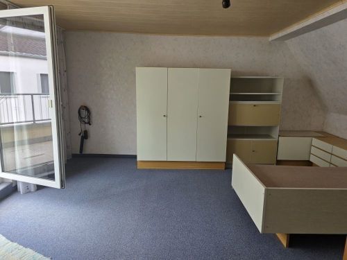 Bild - 4 Zimmer Einfamilienhaus in Bergtheim