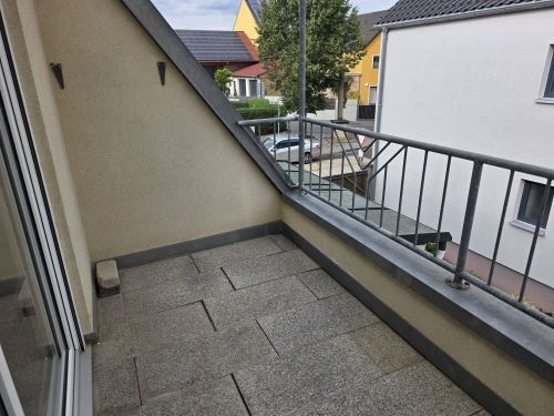 Bild - 4 Zimmer Einfamilienhaus zum Kaufen in Bergtheim