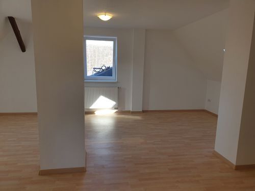 Bild - 12 Zimmer Mehrfamilienhaus, Wohnhaus in Unsleben