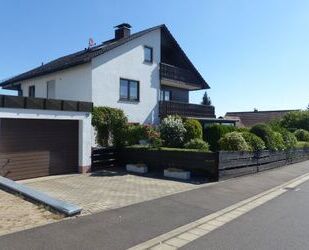 Haus im Haus! Ebenerdige, sehr hochwertige 4-Zimmer-Eigentumswohnung in 97502 Euerbach-Obbach (ID 3859)