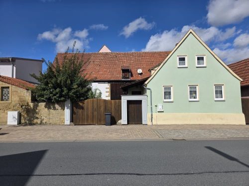 Bild - Gepflegtes Einfamilienhaus + Halle in 97450 Arnstein Würzburg