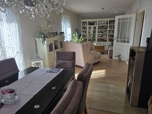 Bild - 5 Zimmer Einfamilienhaus zum Kaufen in Stadtlauringen
