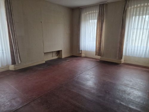 Bild - 7 Zimmer Einfamilienhaus in Arnstein