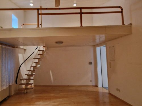 Bild - 7 Zimmer Einfamilienhaus zum Kaufen in Arnstein