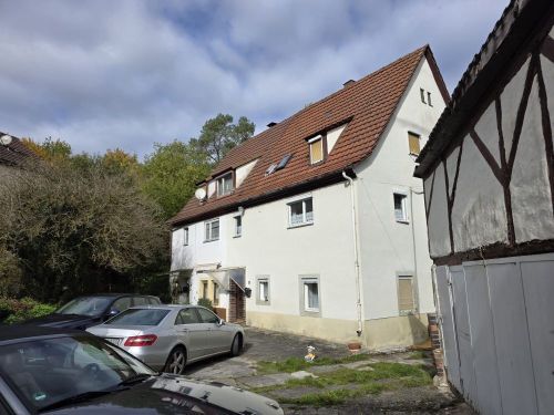 Bild - Einfamilienhaus mit grüner Oase, Gärten, Garagentrakt und Scheune in 97453 Schonungen-Hausen (ID 10609)