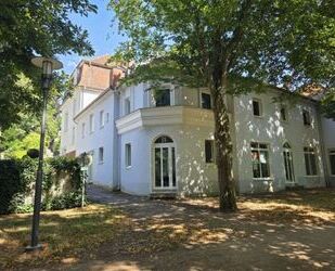 Café, Spielecke, Bistro, Restaurant sowie Läden mit Ambiente in 97688 Bad Kissingen (ID 2917)