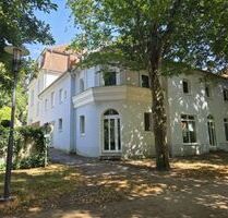 Café, Spielecke, Bistro, Restaurant sowie Läden mit Ambiente in 97688 Bad Kissingen (ID 2917)