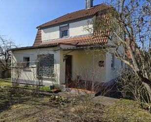 Charmantes Einfamilienhaus mit Garten und Garage in 97464 Niederwerrn Schweinfurt (ID 10547)