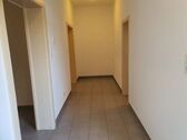 Bild - Erdgeschoßwohnung mit 70,50 m&sup2; in Arnstein zur Miete