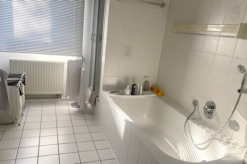 Dusch-/Wannenbad - 