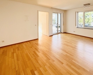 F-Unterliederbach: 2-Zimmer-Wohnung mit schöner und großzügiger Dachterrasse! - Frankfurt am Main