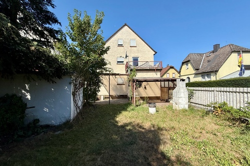 Gartenansicht - 1-2 Familienhaus in ruhiger Wohnlage von Dreieich-Sprendlingen - Modernisierung erforderlich!
