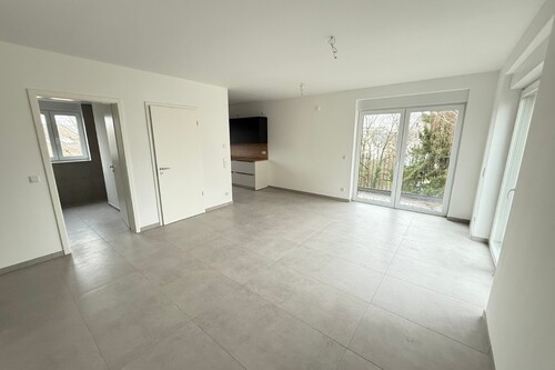 Wohnraum - 3 Zimmer Etagenwohnung zur Miete in Eschborn