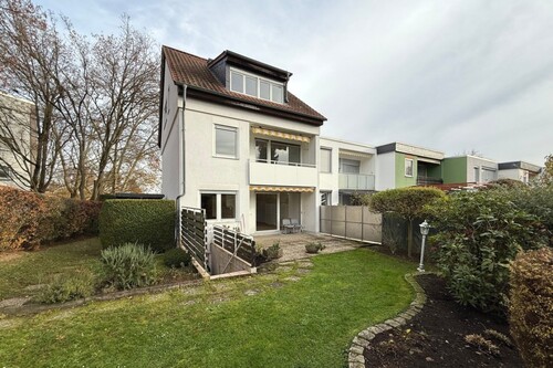 Ansicht - Reihenendhaus mit 160,00 m&sup2; in Schwalbach zum Kaufen