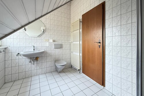 Tageslicht Duschbad DG - 