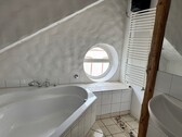 Badzimmer - Etagenwohnung mit 180,00 m&sup2; in Oberursel zum Kaufen