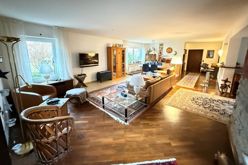 Wohnbereich - 5 Zimmer Einfamilienhaus zum Kaufen in Kelkheim