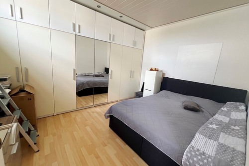Schlafzimmer - 2 Zimmer Etagenwohnung zum Kaufen in Rodgau