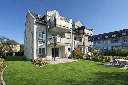 Garten - Neu-Isenburg: Gut geschnittene 4-Zimmer-Wohnung mit eigenem Garten!