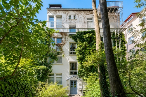 Aussenansicht - Stilvoll sanierte Altbauwohnung im Frankfurter Nordend – sofort bezugsfrei