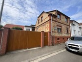 Ansicht - Wiesbaden-Breckenheim: Generationenhaus oder großes Familienrefugium!