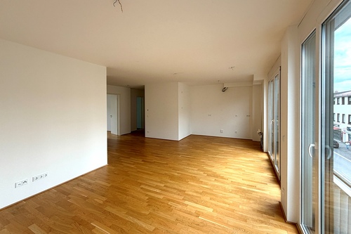 Wohnen - 4 Zimmer Etagenwohnung in Neu-Isenburg