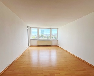 Frankfurt-Sachsenhausen: Gut gepflegte 2-Zimmer-Wohnung mit Balkon! - Frankfurt am Main