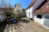 Innenhof - 5 Zimmer Einfamilienhaus zum Kaufen in Hofheim