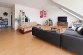 Wohnzimmer - 3 Zimmer Etagenwohnung zum Kaufen in Offenbach