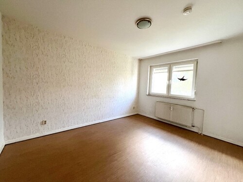 Schlafzimmer 2 - Etagenwohnung mit 59,00 m&sup2; in Frankfurt am Main zum Kaufen