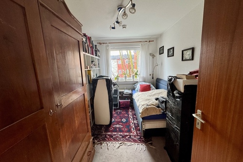 Zimmer - Etagenwohnung mit 83,00 m&sup2; in Oberursel (Taunus) zum Kaufen