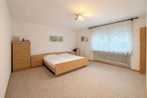 Schlafen EG - Mehrfamilienhaus, Wohnhaus mit 239,00 m&sup2; in Neu-Isenburg zum Kaufen