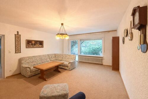 Wohnen EG - 8 Zimmer Mehrfamilienhaus, Wohnhaus in Neu-Isenburg