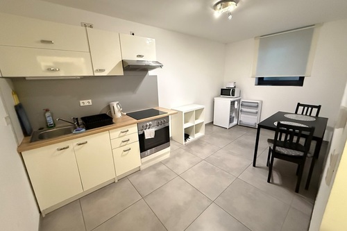 Küche mit Essbereich - Kelsterbach: Zweifamilienhaus als Doppelhaushälfte in ruhiger Lage!