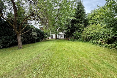 Garten - Einfamilienhaus mit 230,42 m&sup2; in Frankfurt am Main zum Kaufen