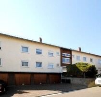 Hofheim: Ansprechende 2,5-Zimmer-Wohnung in bevorzugter Lage am Rosenberg