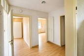 Diele - Doppelhaushälfte mit 129,00 m&sup2; in Dreieich zum Kaufen