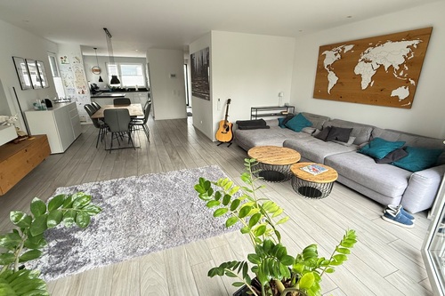 Wohn-Essbereich - 5 Zimmer Doppelhaushälfte zum Kaufen in Sulzbach