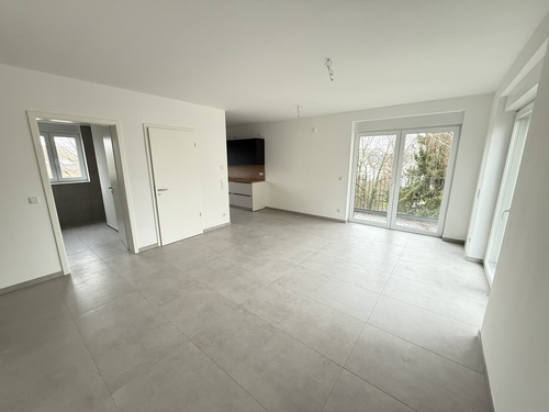 Wohnraum - 2 Zimmer Etagenwohnung zur Miete in Eschborn