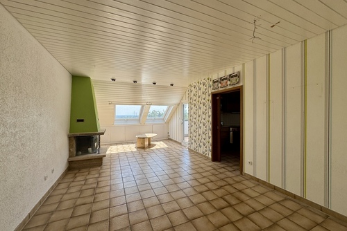 Wohn- und Essbereich - Hofheim - Marxheim: Gemütliche 2,5-Zimmerwohnung in Ruhelage!