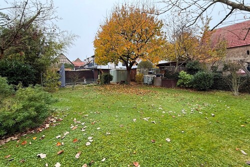 Garten - 8 Zimmer Doppelhaushälfte zum Kaufen in Wiesbaden