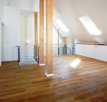 Hofheim-Lorsbach: Außergewöhnliches Einfamilien-Stadthaus