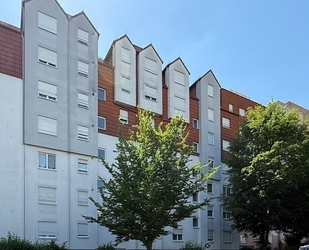 Schwalbach: Attraktive und helle 2-Zimmer-Wohnung in gesuchter Wohnlage