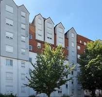 Schwalbach: Attraktive und helle 2-Zimmer-Wohnung in gesuchter Wohnlage