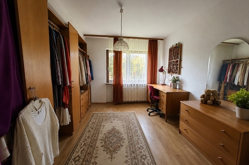 Zimmer 3 - 