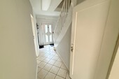 Eingangsbereich - Reihenhaus mit 90,00 m² in Frankfurt am Main zum Kaufen