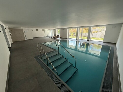 Schwimmbad - 