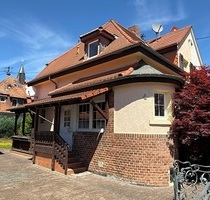 Frankfurt-Zeilsheim! Idylle und Romantik bietet dieses gemütliche Zuhause - Frankfurt am Main